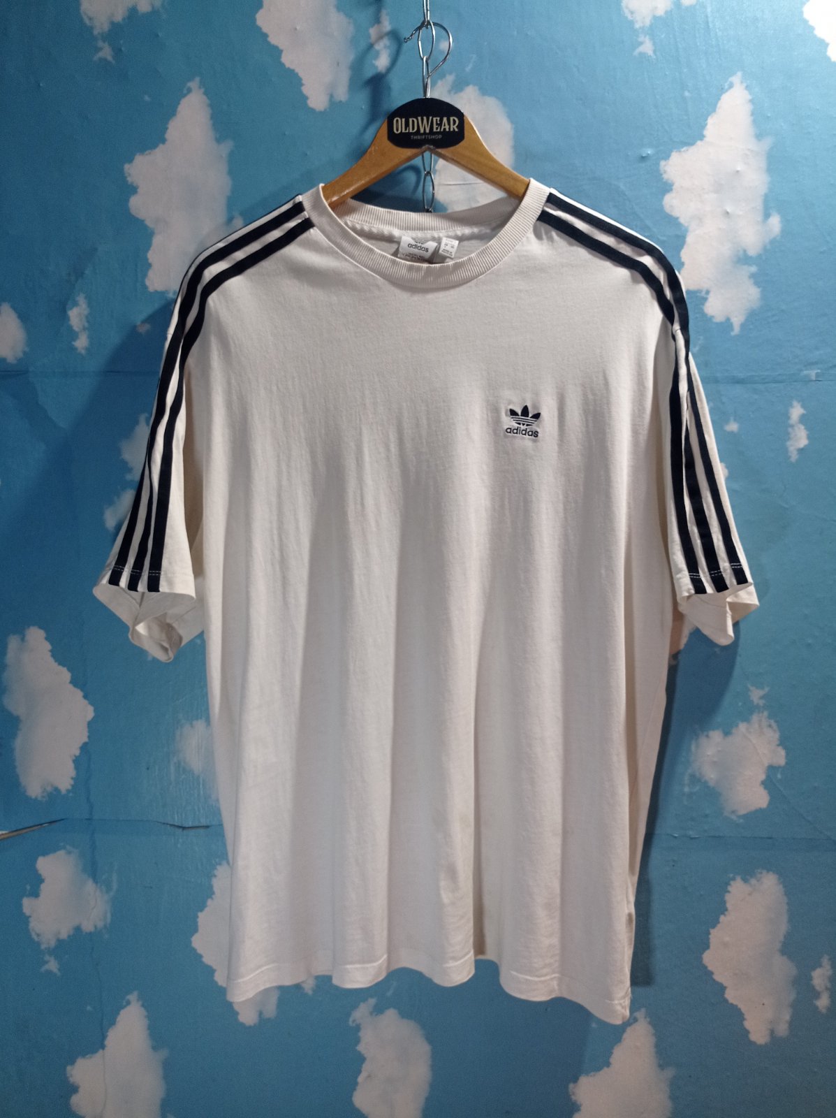 Adidas Oversized tee